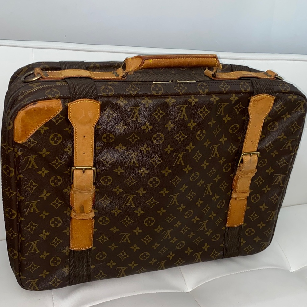 Authentic Louis Vuitton Brown Monogram Canvas Travel Bag Suitcase